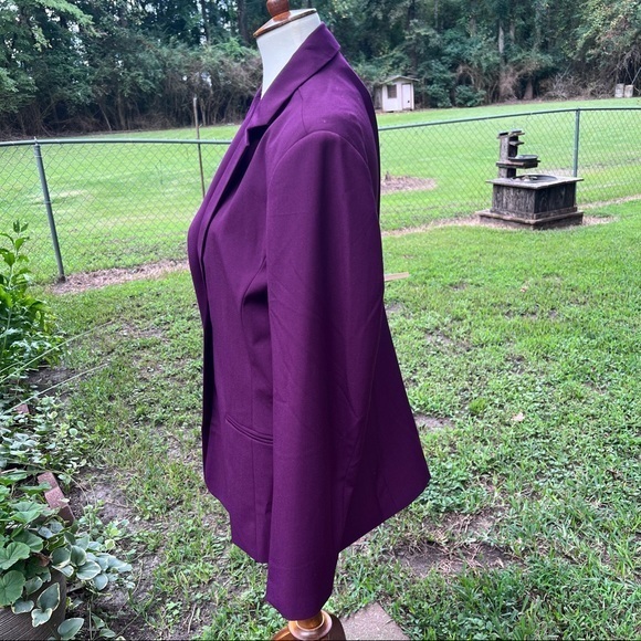 Chadwicks Blazer - Picture 6 of 13